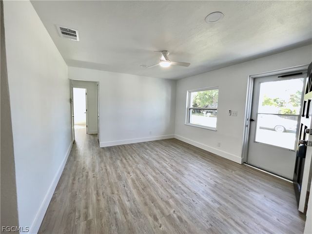 1562 Ransom ST, Fort Myers, FL 33901