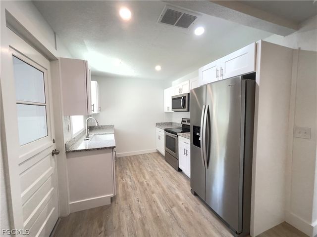 1562 Ransom ST, Fort Myers, FL 33901