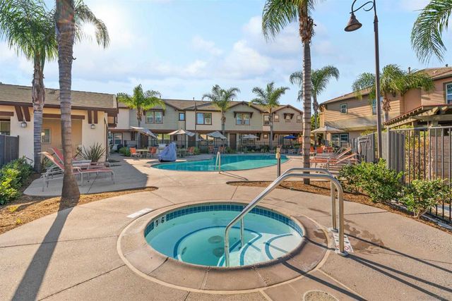 1532 Champion 2, Chula Vista, CA 91915