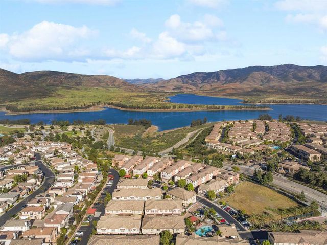 1532 Champion 2, Chula Vista, CA 91915