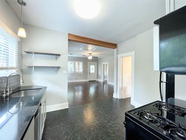113 Northwood Street, Houston, TX 77009