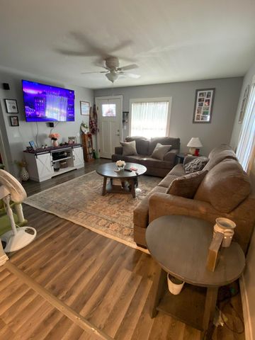 824 N Utah, West Plains, MO 65775