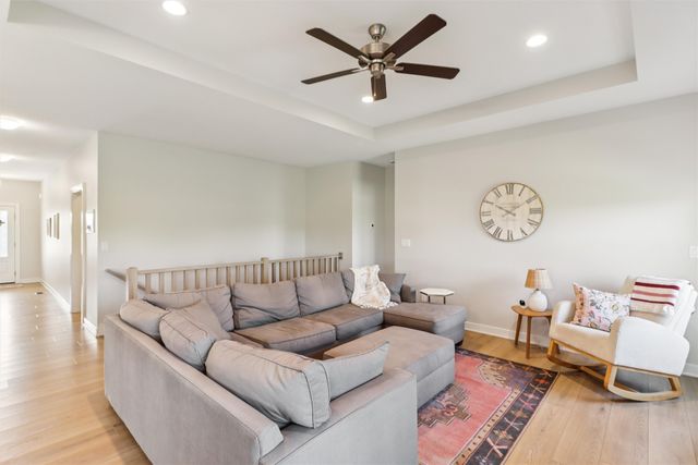 2383 SE 5th Street, West Des Moines, IA 50265