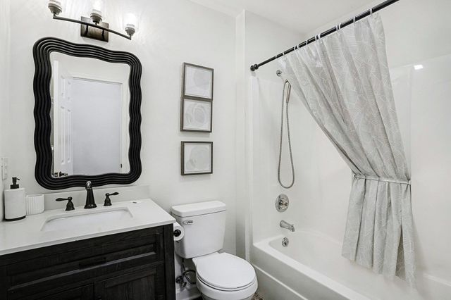 4403 Poinsett St Apt A, North Myrtle Beach, SC 29582