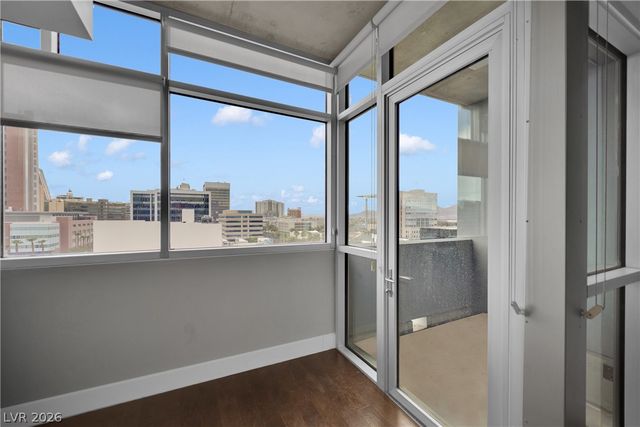 353 East Bonneville Avenue 804, Las Vegas, NV 89101