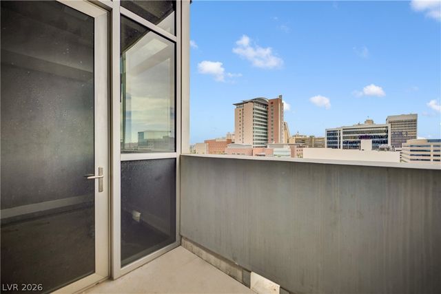 353 East Bonneville Avenue 804, Las Vegas, NV 89101