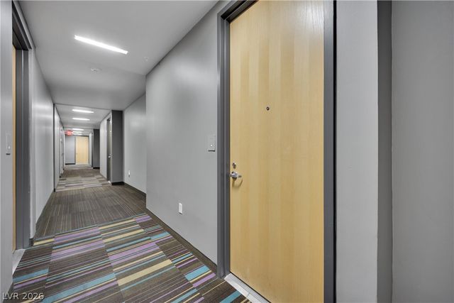 353 East Bonneville Avenue 804, Las Vegas, NV 89101