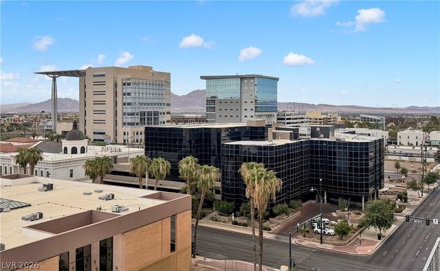 353 East Bonneville Avenue 804, Las Vegas, NV 89101