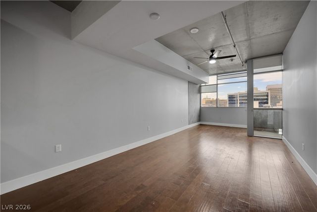 353 East Bonneville Avenue 804, Las Vegas, NV 89101