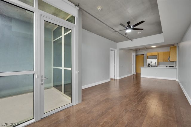 353 East Bonneville Avenue 804, Las Vegas, NV 89101