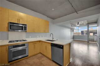 353 East Bonneville Avenue 804, Las Vegas, NV 89101