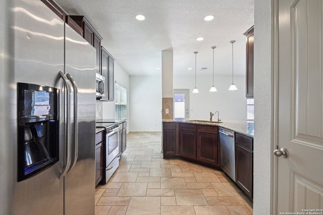 10730 GENTLE FOX BAY, San Antonio, TX 78245