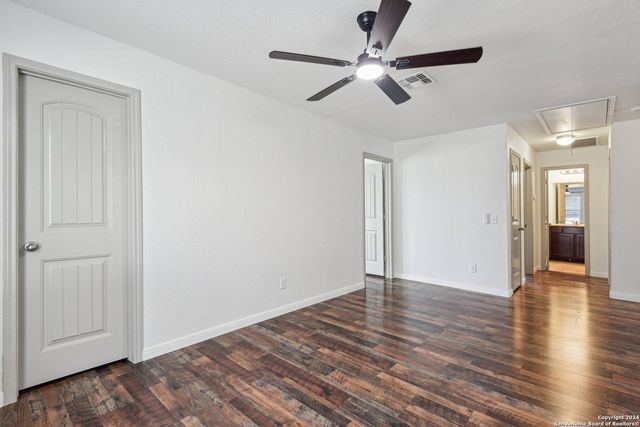 10730 GENTLE FOX BAY, San Antonio, TX 78245