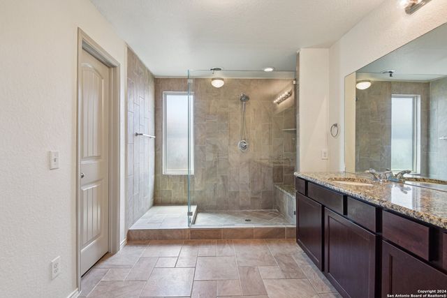 10730 GENTLE FOX BAY, San Antonio, TX 78245