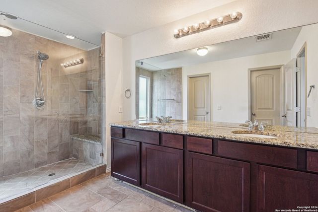 10730 GENTLE FOX BAY, San Antonio, TX 78245