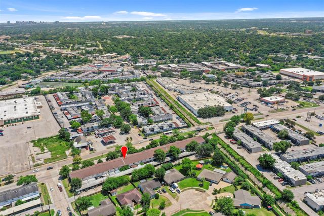 8216 Fondren Road 8216, Houston, TX 77074
