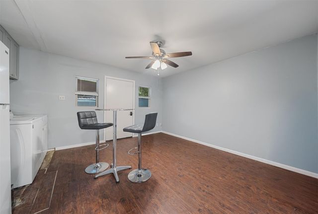 8216 Fondren Road 8216, Houston, TX 77074