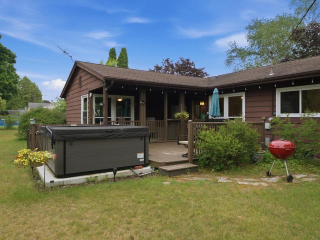 2830 35th STREET, Two Rivers, WI 54241