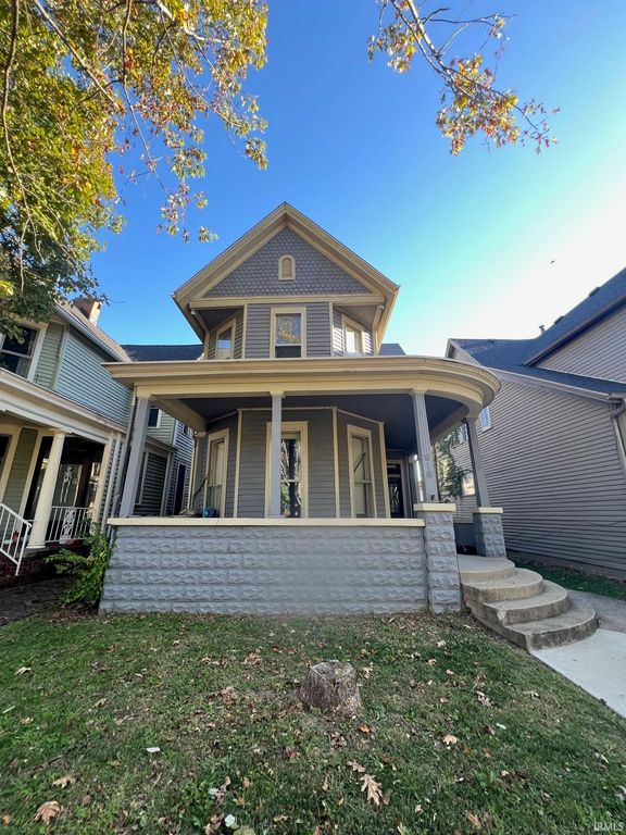818 SE Riverside Drive, Evansville, IN 47713