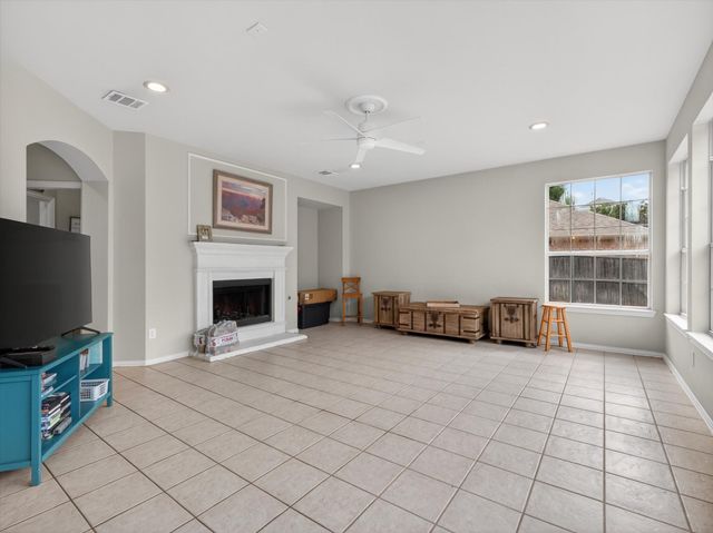 1712 Tealwood Lane, Corinth, TX 76210