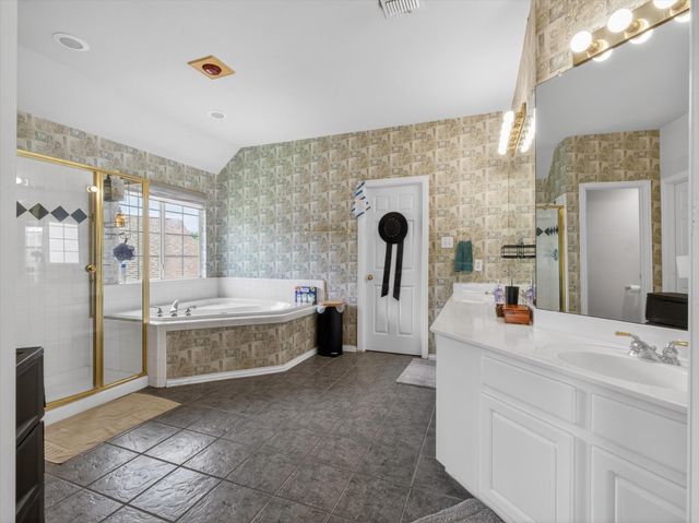 1712 Tealwood Lane, Corinth, TX 76210
