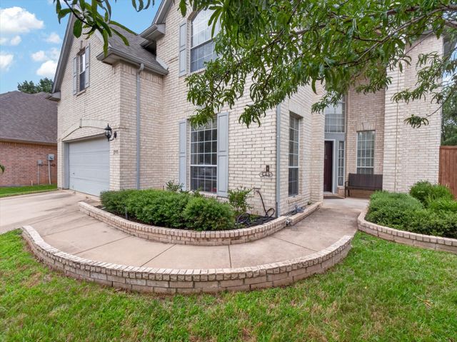 1712 Tealwood Lane, Corinth, TX 76210