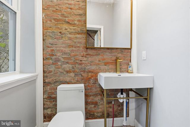 2916 PAGE ST, Philadelphia, PA 19121