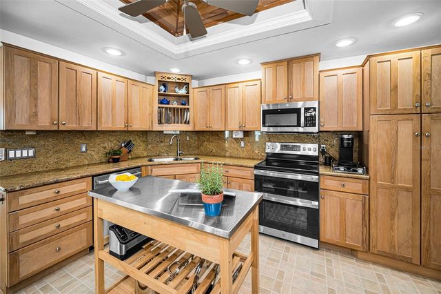 2457 STAG RUN BOULEVARD, Clearwater, FL 33765