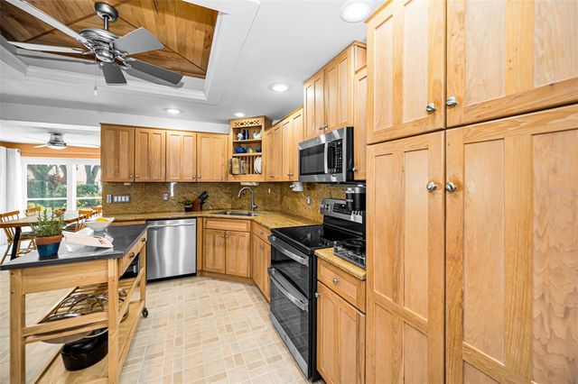 2457 STAG RUN BOULEVARD, Clearwater, FL 33765