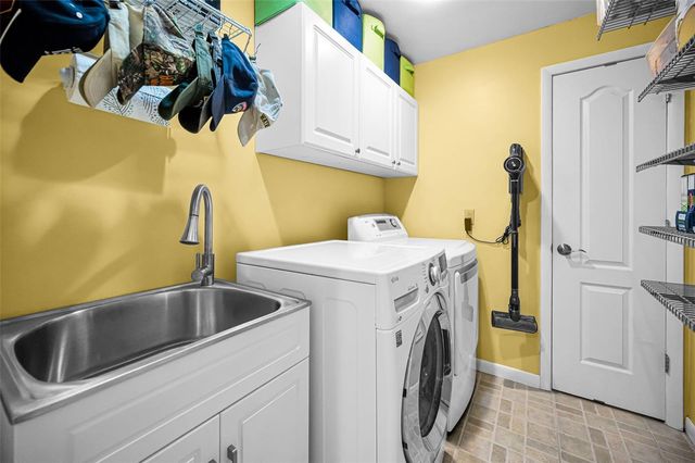 2457 STAG RUN BOULEVARD, Clearwater, FL 33765