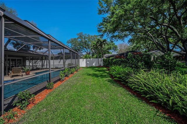 2457 STAG RUN BOULEVARD, Clearwater, FL 33765