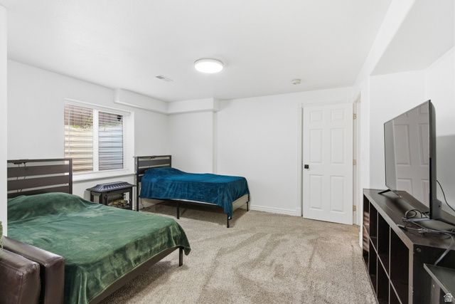 1884 TOWN AND COUNTRY RD, Springville, UT 84663