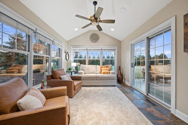 W285N7383 Bark River ROAD, Hartland, WI 53029