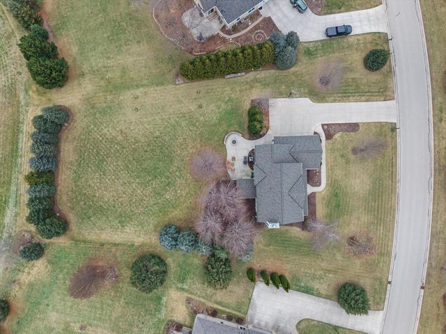 W285N7383 Bark River ROAD, Hartland, WI 53029