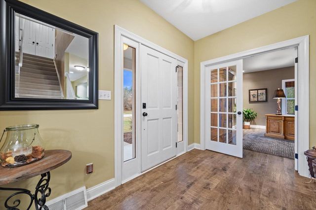 W285N7383 Bark River ROAD, Hartland, WI 53029