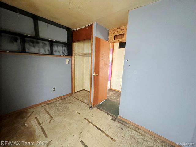 20493 Ilene Street, Detroit, MI 48221