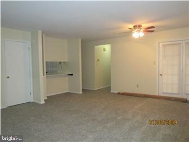 135 CHADD RD, Newark, DE 19711
