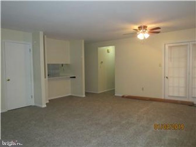 135 CHADD RD, Newark, DE 19711