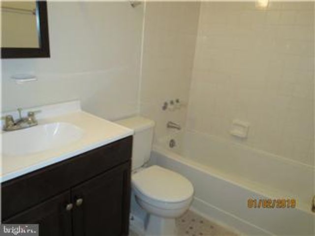 135 CHADD RD, Newark, DE 19711