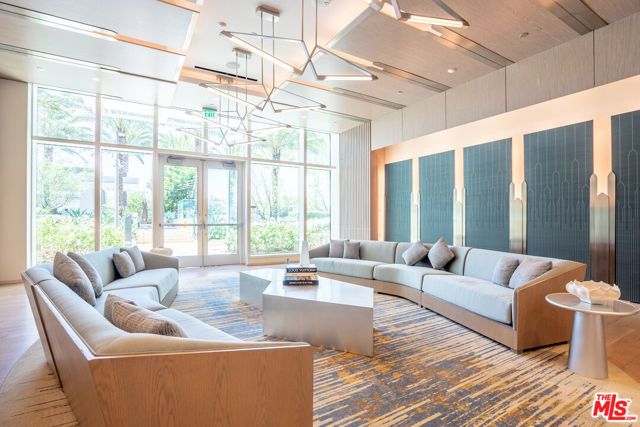 877 Francisco Street 925, Los Angeles, CA 90017