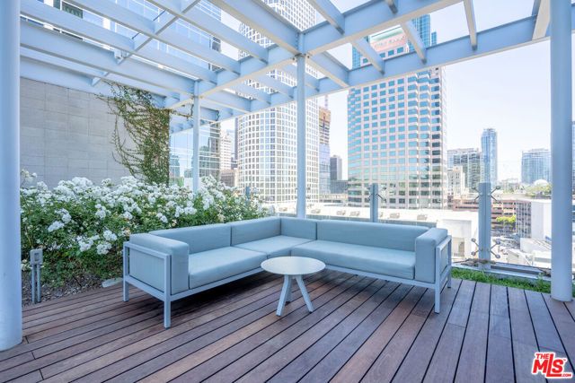 877 Francisco Street 925, Los Angeles, CA 90017