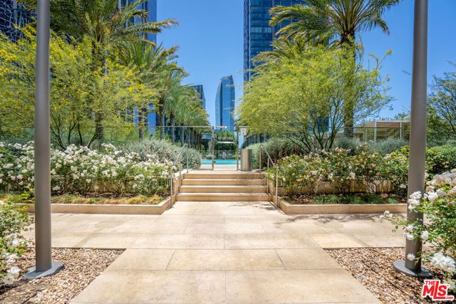 877 Francisco Street 925, Los Angeles, CA 90017