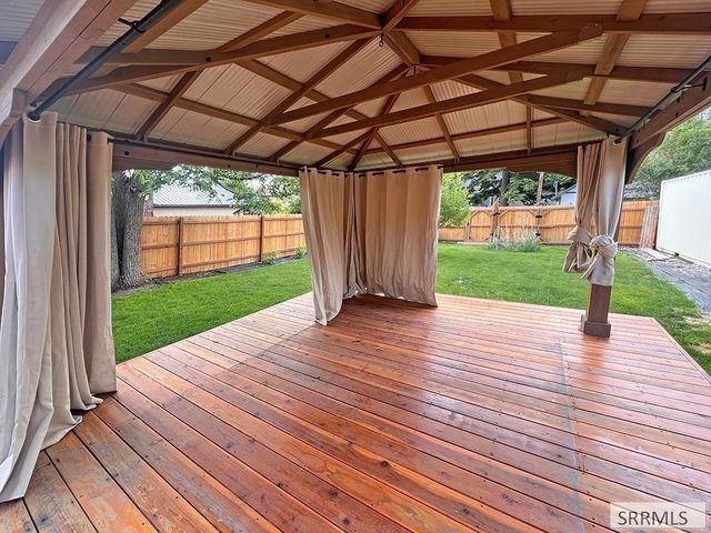 274 4th Street, Idaho Falls, ID 83402