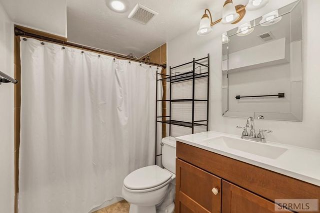 274 4th Street, Idaho Falls, ID 83402