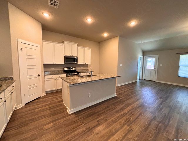 10754 Francisco Way, Converse, TX 78109