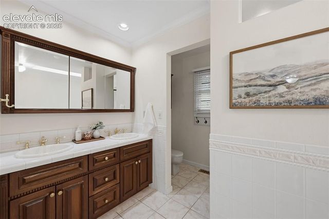 6914 Oak Valley Drive, Colorado Springs, CO 80919