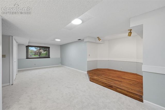 6914 Oak Valley Drive, Colorado Springs, CO 80919