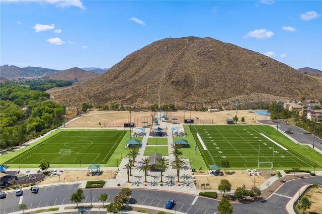 34261 Canyon Rim, Lake Elsinore, CA 92532