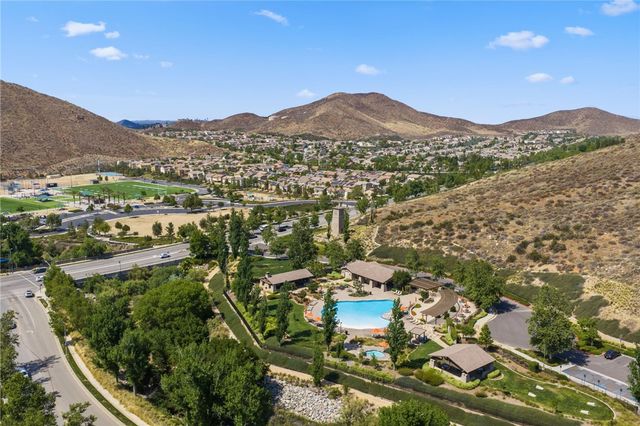 34261 Canyon Rim, Lake Elsinore, CA 92532
