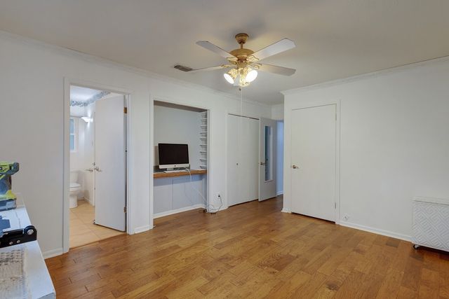 109 Briarwood Lane, Kerrville, TX 78028